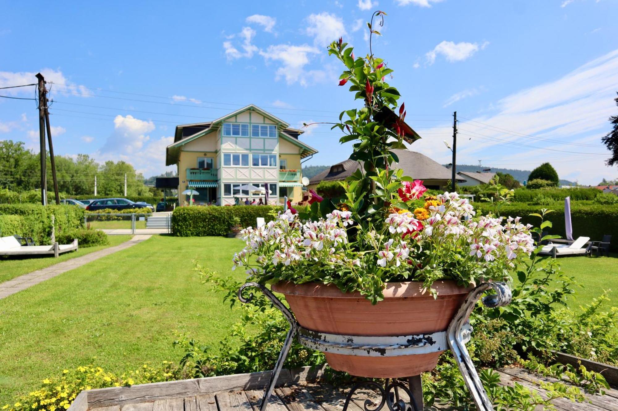A Part Of Eden Apartment Krumpendorf Exterior photo
